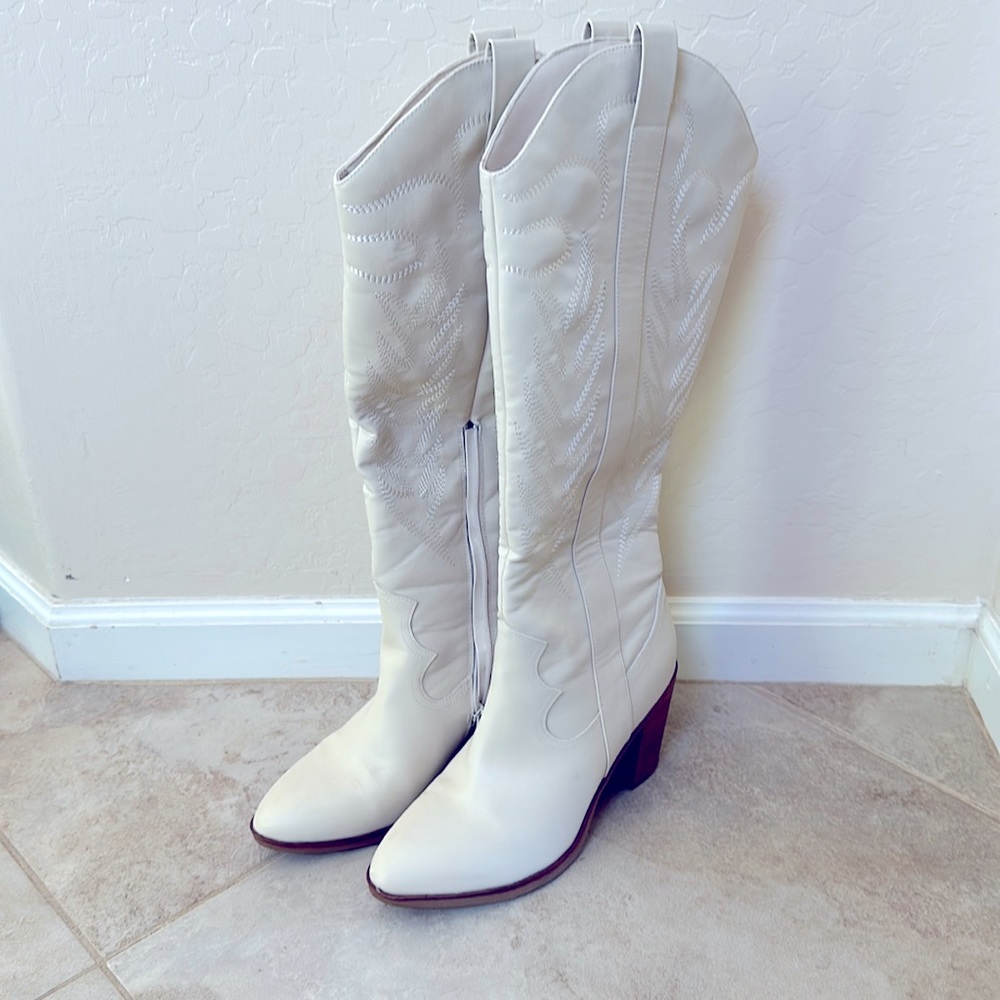 White Cowgirl Boots